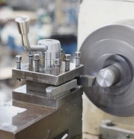 Equipamento de ferramentaria e injetora 2